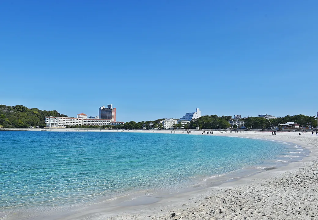 Shirarahama Beach